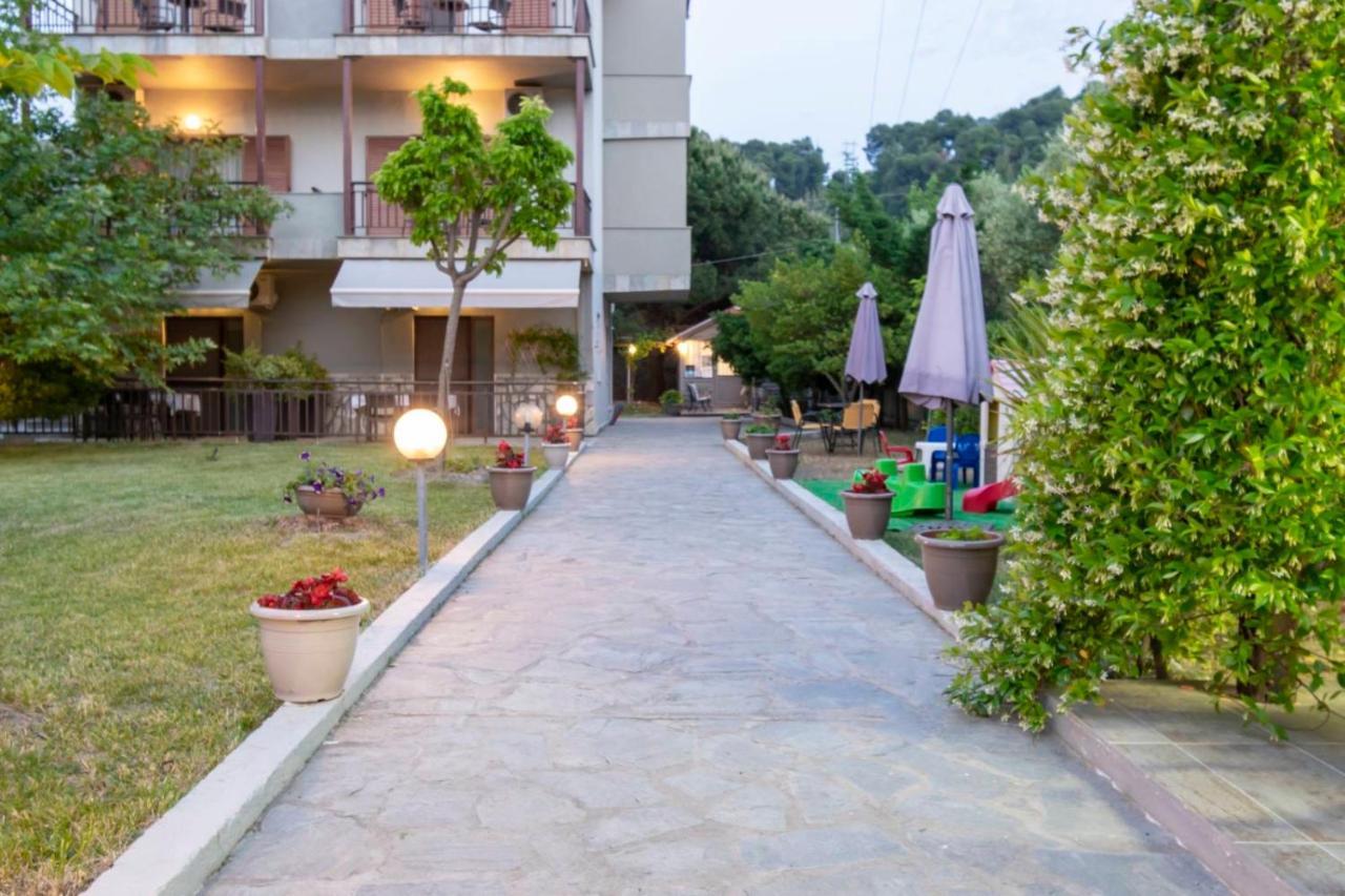 Athanasia Studios Néos Marmarás Exterior foto